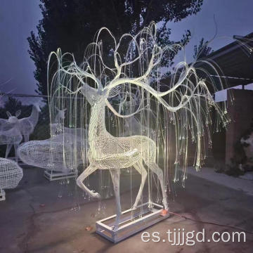 Lámpara de ciervo sika simulada